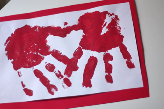 Handprint_Heart_love