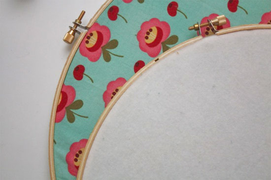 Washi_Tape_Embroidery_Hoops2