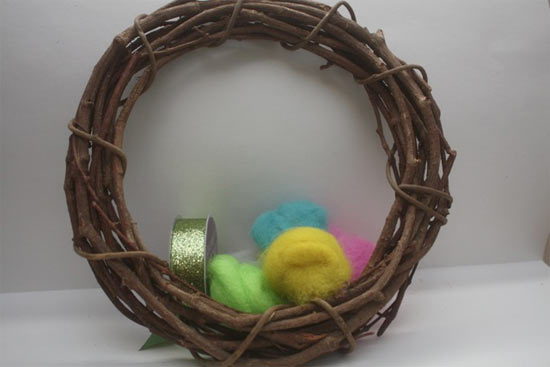 Nest_Builder_Wreath2