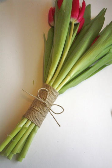Twine_Wrapped_Bouquet