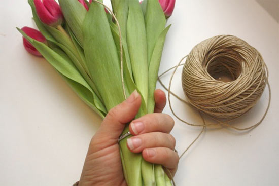 Twine_Wrapped_Bouquet2