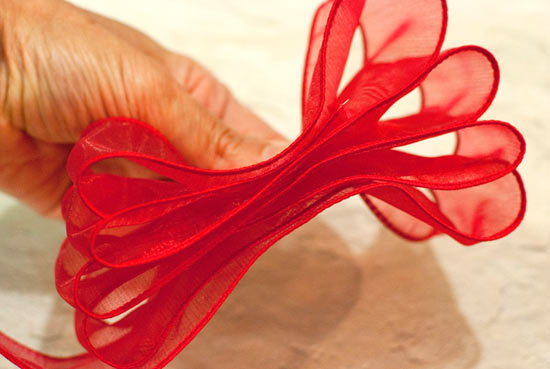 Download DIY Ribbon Gift Bow - Factory Direct Craft Blog