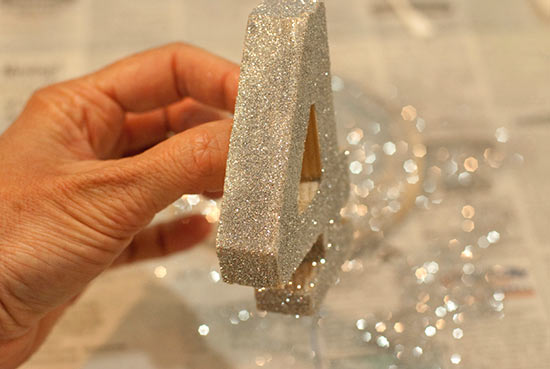 DIY_Glitter_Table_Numbers6