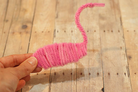 How to Make a Pipe Cleaner Flamingo Tutorial