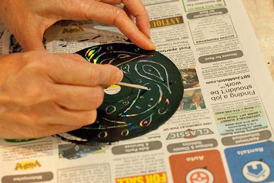 Upcycle_Painted_CD_Art_Tutorial6