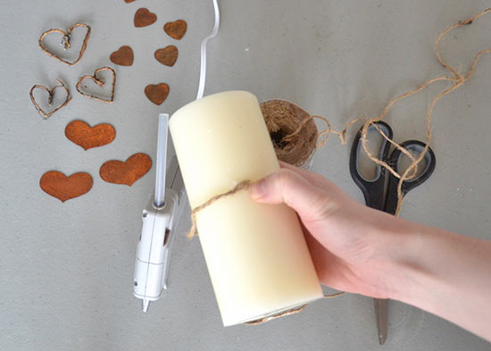 DIY_Rustic_Valentine_Day_Candles3