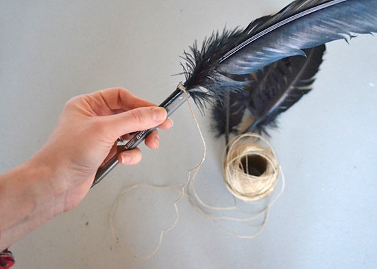 Feather_Quill_Pen_Tutorial4