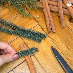 Holiday Canadian Pine Wired Stems - Pack of 72 Green PVC Pine Wire Twist  Ties for Christmas Decorations and Holiday Crafts by Factory Direct Craft