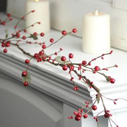 Red Apple Pip Berry Garland