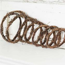Lacquered Natural Grapevine Wall Hanger