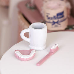 Dollhouse Miniature Toothbrush Set