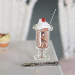 Dollhouse Miniature Old Fashioned Soda Shoppe Float
