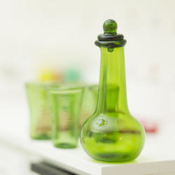 Dollhouse Miniature Green Decanter and Glasses Set