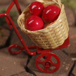 Dollhouse Miniature Apple Trolley Basket