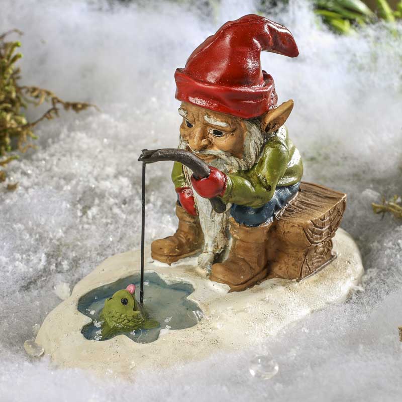 miniature_ice_fishing_gnome.jpg