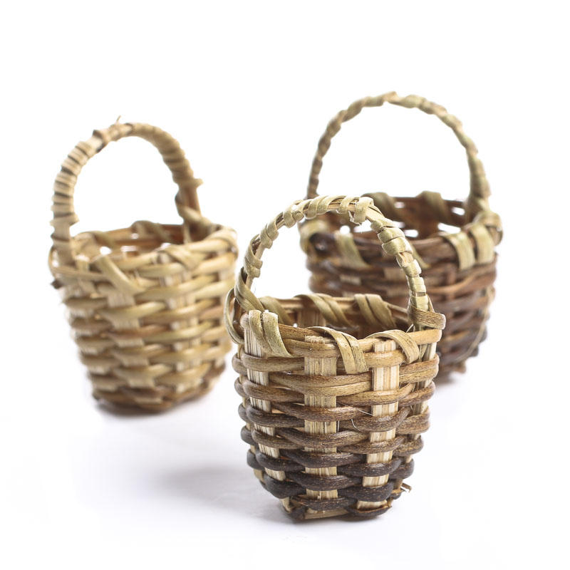 Miniature wicker baskets