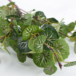 Artificial Broad Leaf Ivy Spray