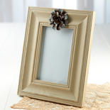 Weathered Photo Frame with Flower