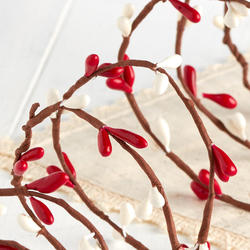 Red and Cream Pip Berry Rope Garland