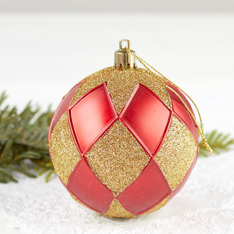 red and gold christmas ball ornaments