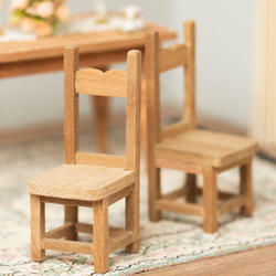 Dollhouse Miniature Chair Set