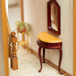 Dollhouse Miniature Console Table and Mirror Set