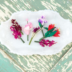 Miniature Flower Stem - True Vintage