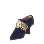 Fete Cameo Classic Collectible Shoe