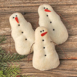 Set of Primitive Fleece Snowmen