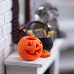 Dollhouse Miniature Carved Halloween "Happy Jack" Pumpkin by Lorraine Adinolf...
