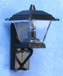 Dollhouse Miniature 12V Black Coach Lamp