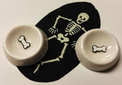 Dollhouse Miniature Skeleton Mat with Bone Dishes