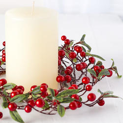 Pillar Candle Holder with Faux Red Berries TenWaterloo 12 Inch Red Berry Christmas Candle Ring 