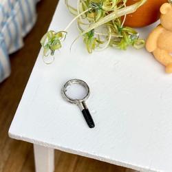 Dollhouse Miniature Magnifying Glass