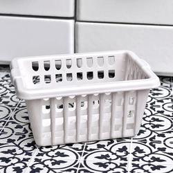 M1839 Dollhouse Miniature Laundry Kitchen Sink with Baskets White 