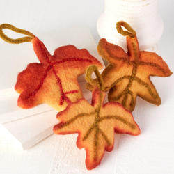 Felted Wool Maple Leaf Ornament Set
