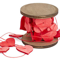 Red Wood Valentine's Heart Garland