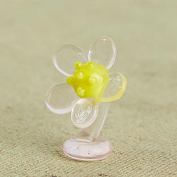 Miniature Glass Daisy