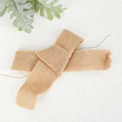 Rustic Burlap Bows with Wire