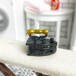 Dollhouse Miniature Antique Black Iron