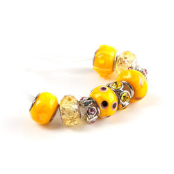 Mix and Mingle Yellow Metal Lined Beads