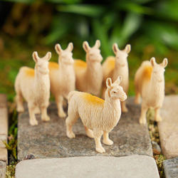 Micro Mini Standing Llamas