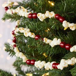 Artificial Popcorn and Cranberry Garland