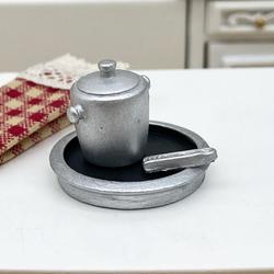 Dollhouse Miniature Modern Ice Bucket and Tray Set