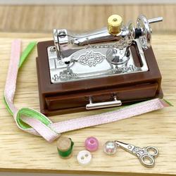 Dollhouse Miniature Silver Sewing Machine and Accessories