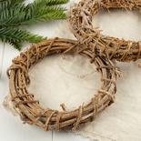Glitter Dusted Natural Grapevine Wreaths