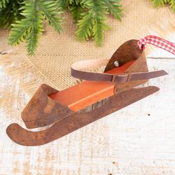 Vintage-Inspired Rusty Ice Skate Ornament