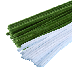 Extra Long White and Green Pipe Cleaners