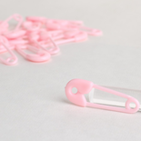Pink Baby Diaper Pin Favors