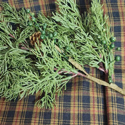 Artificial Juniper Pine Pick